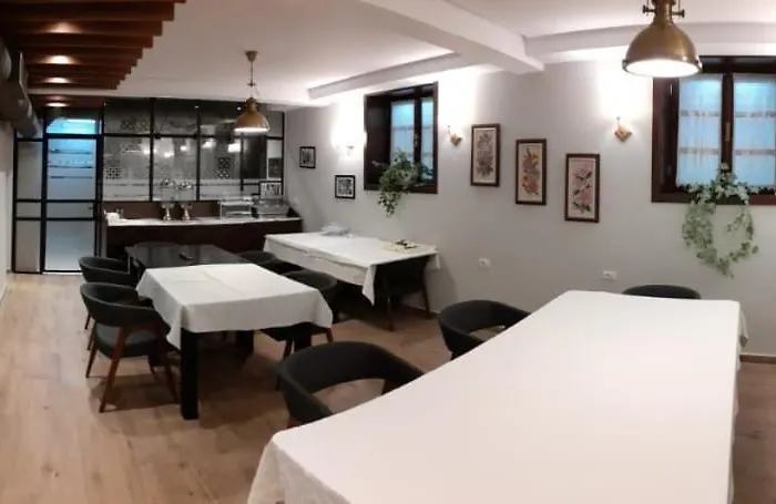Permeti Hotel Përmet