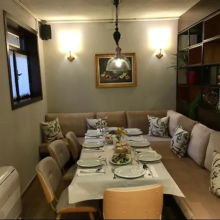 Permeti فندق Përmet