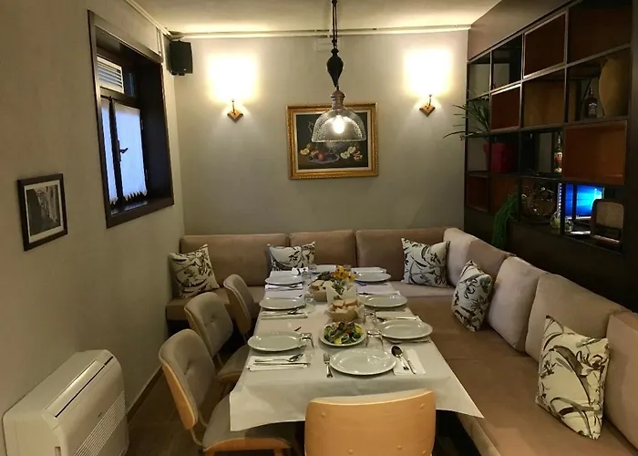 Permeti فندق Përmet